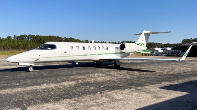 Learjet 45 (N245CM)