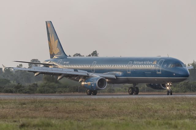 Airbus A321 (VN-A363) - 24th Dec., 2014