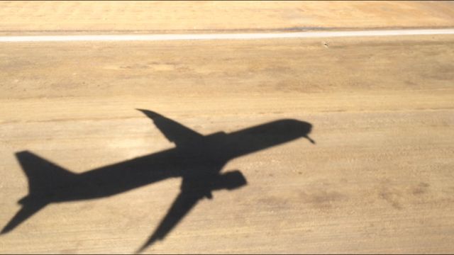 BOEING 767-400 (N68061) - Screenshot from takeoff video to IAH.