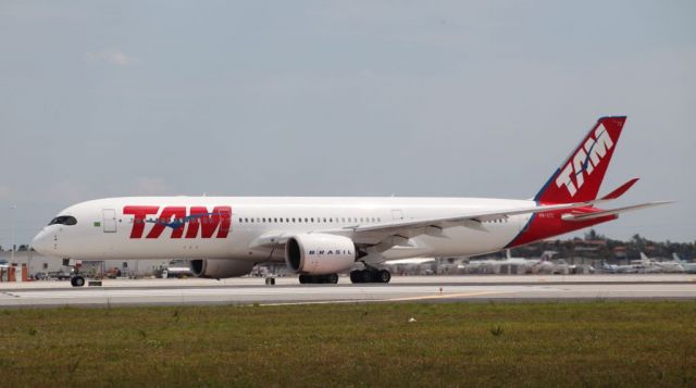 Airbus A350-900 (PR-XTC) - Taxing for take of on the 29th of April,2018.