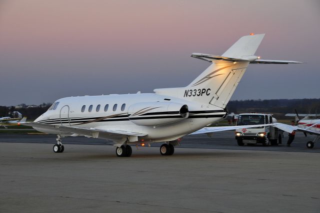 Hawker 800 (N333PC) - Seen at KFDK on 11/8/2009.      a href=http://discussions.flightaware.com/profile.php?mode=viewprofile&u=269247  [ concord977 profile ]/a