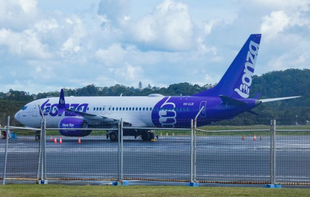 Boeing 737 MAX 8 (VH-UJK)