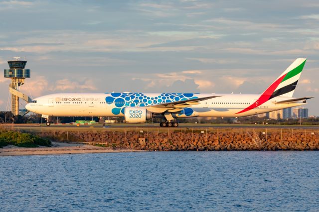 BOEING 777-300 (A6-ECQ) - Expo 2020 Dubai Livery. EK416/UAE416 fr. DXB Dubai.  14/04/2019