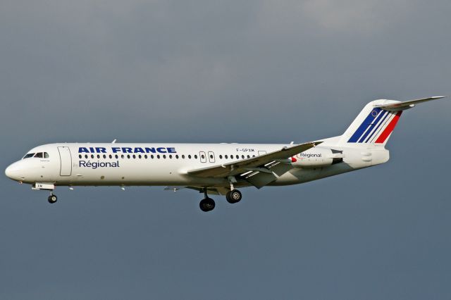 Fokker 100 (F-GPXM)