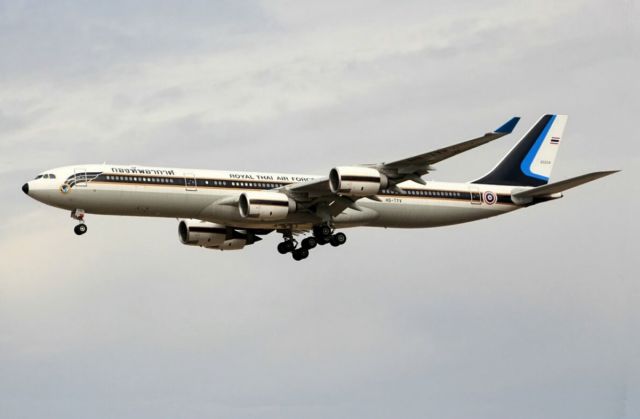 Airbus A340-500 (HS-TYV)