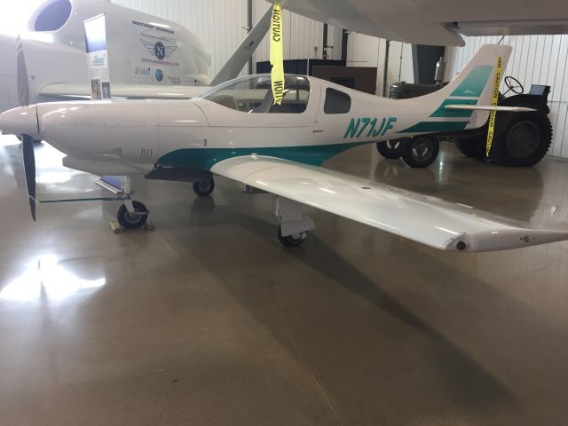 Cessna Centurion (N71JF)