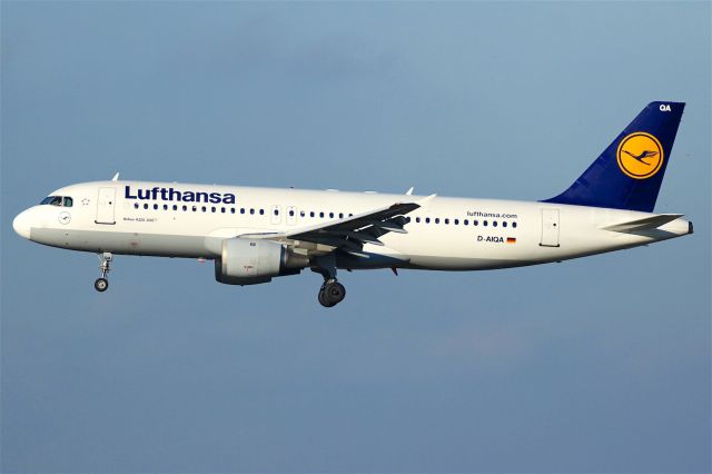 Airbus A320 (D-AIQA)