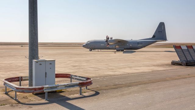 Lockheed C-130 Hercules (13-0614)