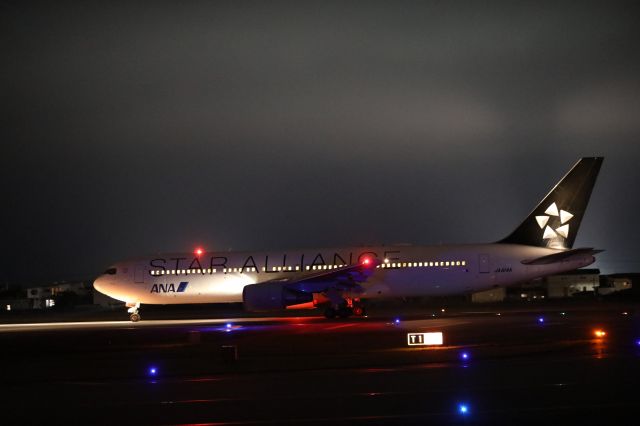 BOEING 767-300 (JA614A) - July 28th 2020:HKD-HND.