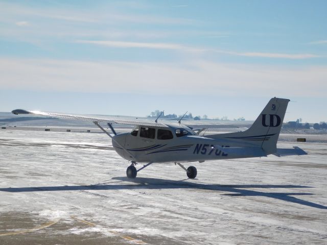 Cessna Skyhawk (N57UD) - A clear January day meant a busy day of flying for University of Dubuque Aviation Students.  In this case, a near empty ramp was a good thing!!!