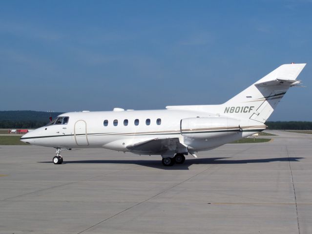 Hawker 800 (N801CF)