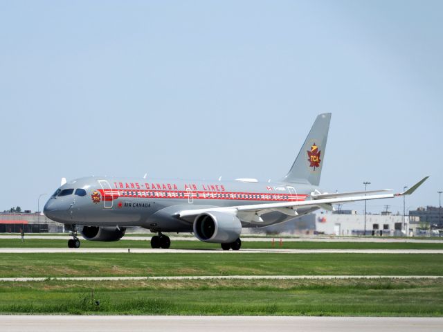 OSKBES-MAI Kityonok (C-GNBN) - Out spotting to catch this special retro livery A220-300 painted in Trans Canada Air Lines colors.