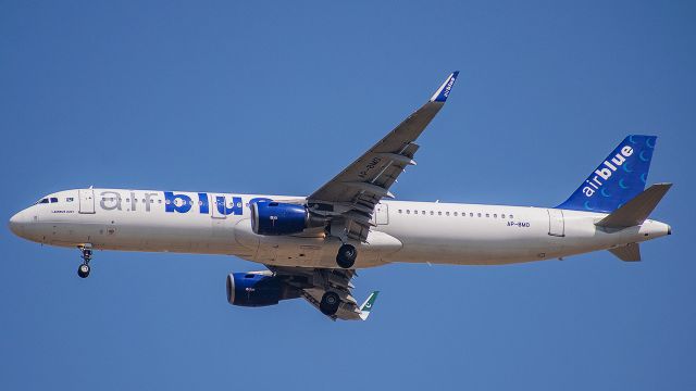 Airbus A321 (AP-BMO)