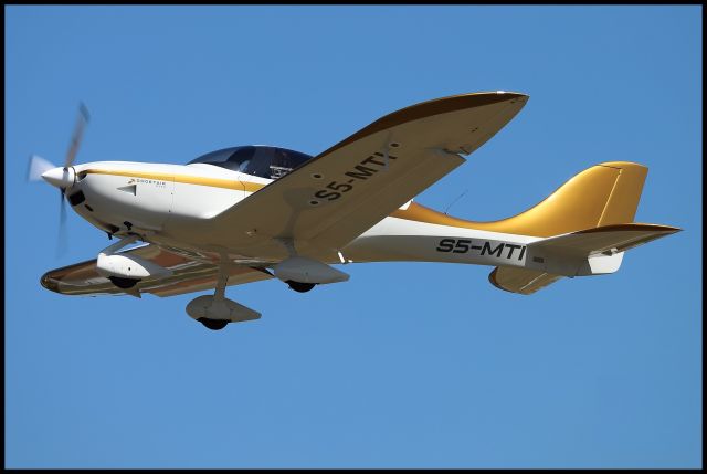 C2P One (S5-MTI) - S5-MTI departing Sywell