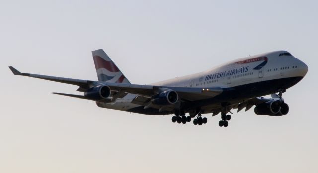 Boeing 747-400 (G-CIVT)