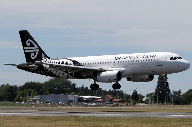 Airbus A320 (ZK-OJQ) - ON 15 JAN 2017