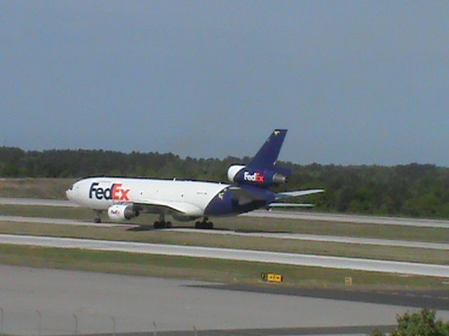 McDonnell Douglas DC-10 (N567FE)