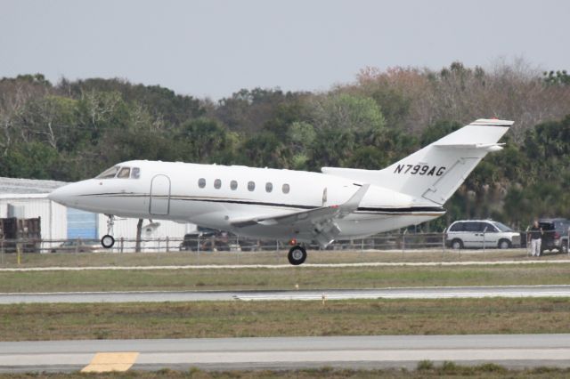 Hawker 800 (N799AG) - N799AG arrives on Runway 32 at Sarasota-Bradenton International Airport