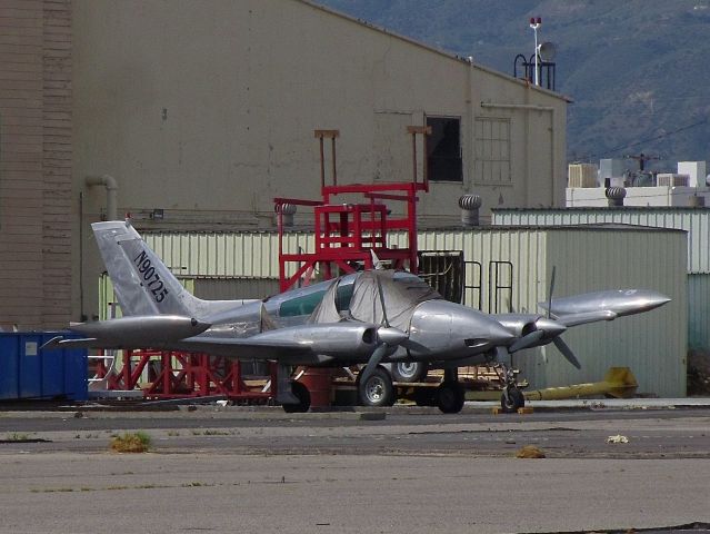 Cessna 310 (N90725) - Standing outside the fence on Woodley Ave. across from the Flyaway Terminal. I drive by here all the time and wondered what kind of airplane is THAT!? Looks pretty cool, almost reminds me of some kind of fighter jet or something. ;-) I looked up the tail numbers and ended up on here. (I took the picture zoomed in so I could read the numbers. Eyesight aint what it used to be!) Hopefully it is up for restoration? Last flown 13 years ago from KLAS!? ;-( ( a rel=nofollow href=http://flightaware.com/live/flight/N90725http://flightaware.com/live/flight/N90725/a )
