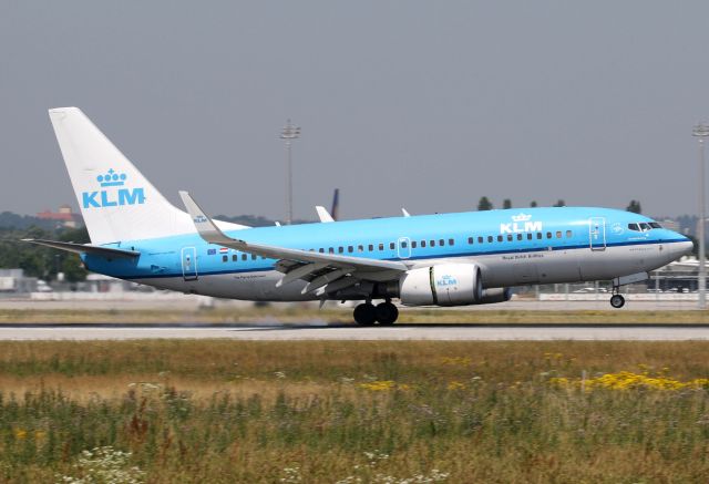 Boeing 737-700 (PH-BGE)