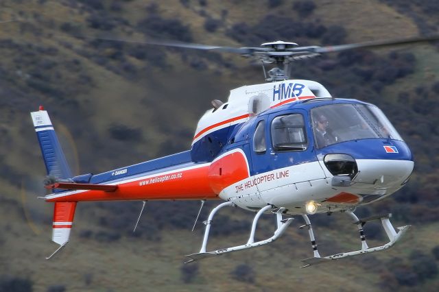 Eurocopter AS-350 AStar (ZK-HMB) - back from another tourist flight