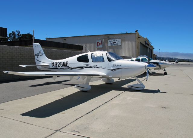 Cirrus SR-22 (N828ME)