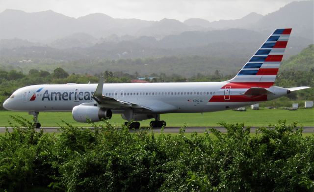 Boeing 757-200 (N187AN)