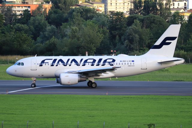 Airbus A319 (OH-LVC)