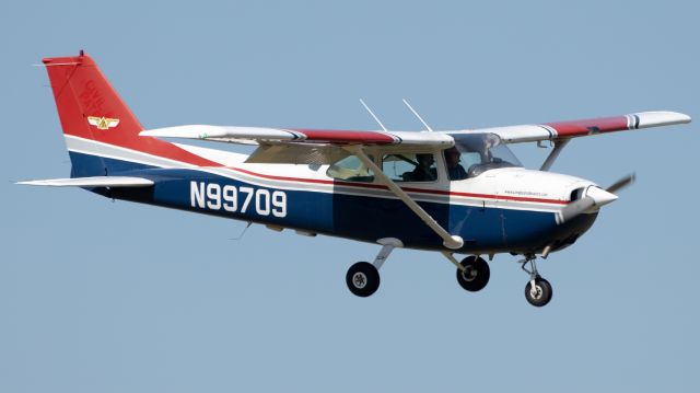 Cessna 152 (N99709)