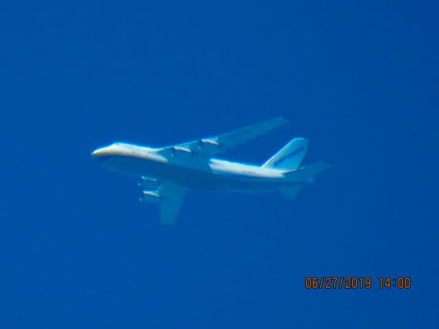 Antonov An-124 Ruslan (UR-82073)