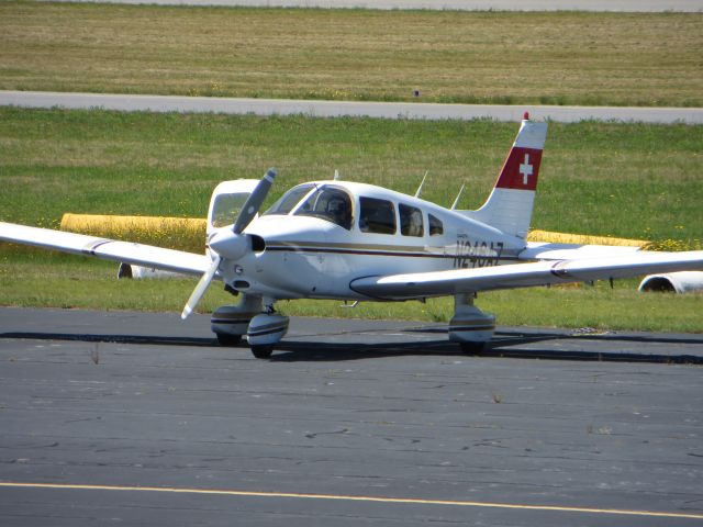 Piper Cherokee (N246AZ)