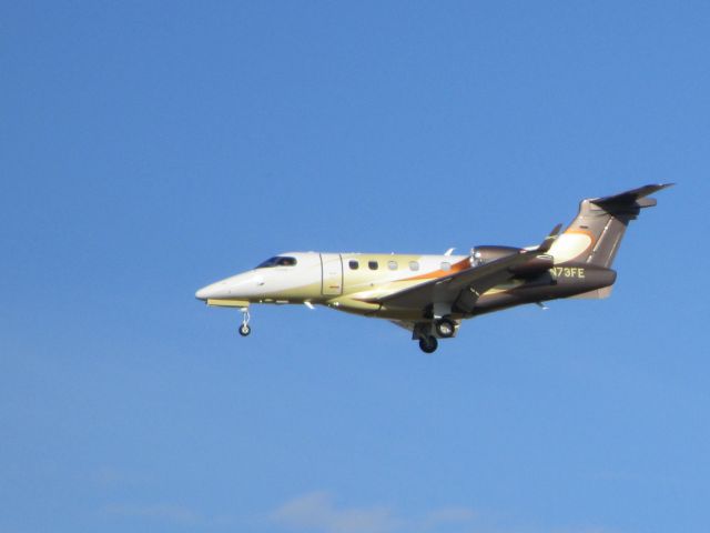 Embraer Phenom 300 (N73FE) - On final is this Embraer 505 Phenon 300 in the Winter of 2015.