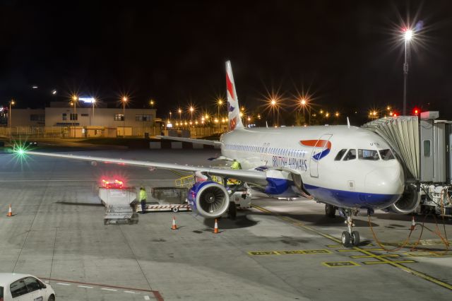 Airbus A320 (G-EUYN) - 29th Oct., 2016