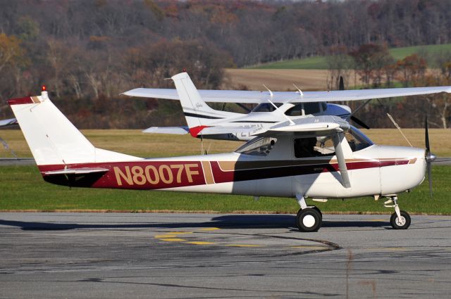 Cessna Commuter (N8007F) - Seen at KFDK on 11/7/2009.      a href=http://discussions.flightaware.com/profile.php?mode=viewprofile&u=269247  [ concord977 profile ]/a