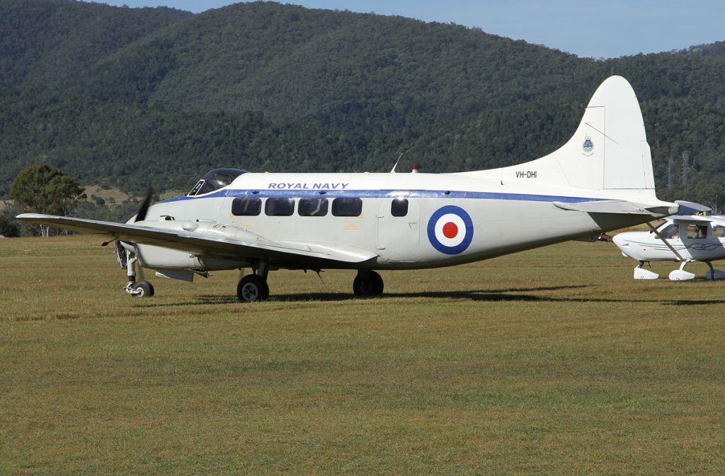 Hawker Siddeley Dove (VH-DHI)