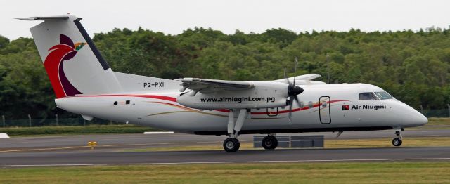 de Havilland Dash 8-200 (P2-PXI)