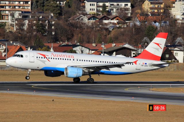 Airbus A320 (OE-LBQ)