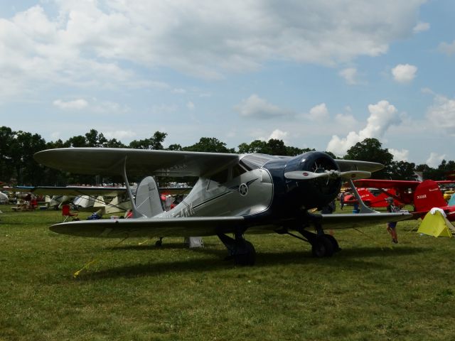 NC18781 — - Beechcraft F17D Staggerwing (1938 C/N. 204)