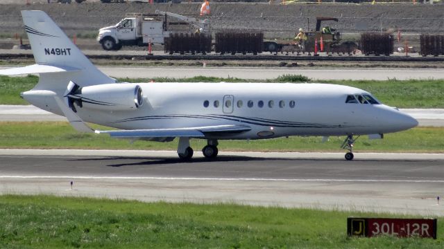 Dassault Falcon 2000 (N49HT) - 20150225-113018.jpg