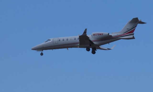 Learjet 45 (N175MX) - On final is this 2014 Learjet 45 in the Winter of 2019.