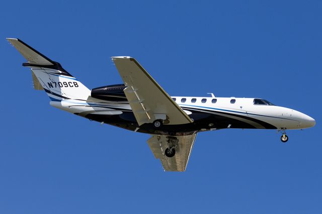 Cessna Citation CJ1 (N709CB)