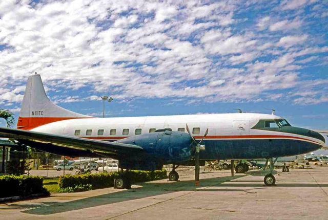 Beechcraft King Air 90 (N111TC)