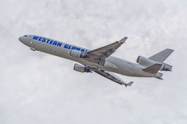 Boeing MD-11 (N545JN)