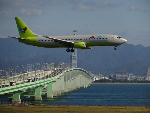 Boeing 737-800 (HL7564) - 関西空港にて撮影しました。