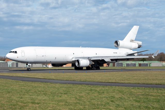 Boeing MD-11 (N413SN)