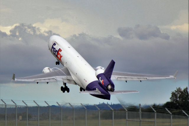 Boeing MD-11 (N617FE)