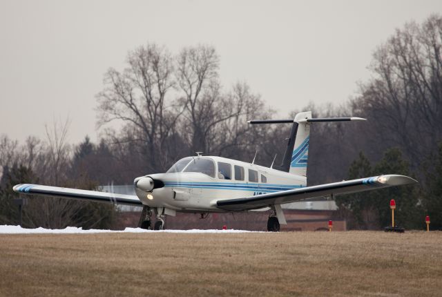 Piper Saratoga (N36499)