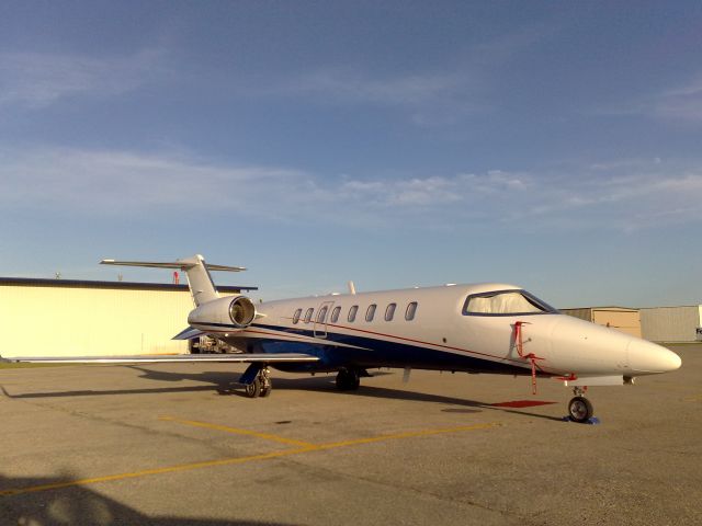 Learjet 45 (N439FX)