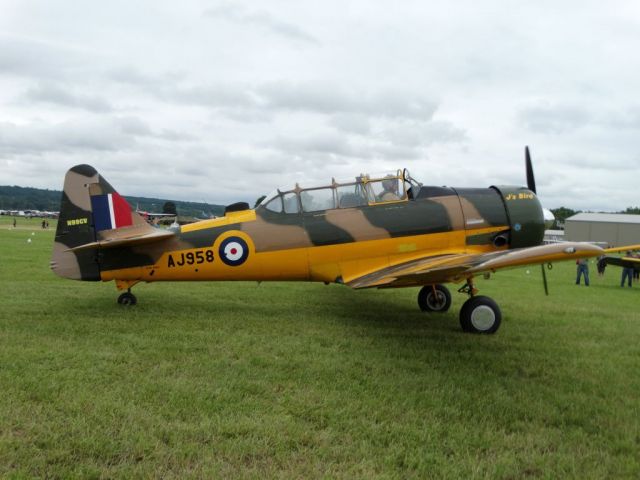 North American T-6 Texan (N99CV)