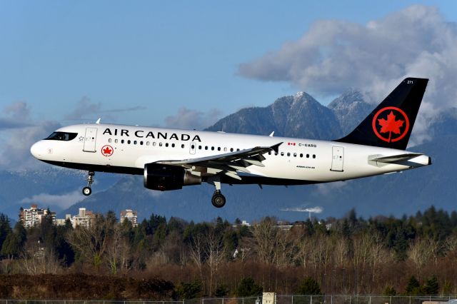 Airbus A319 (C-GARG)